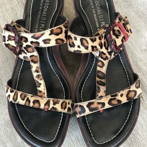 Donald J Pliner Leopard Print Sandals 8.5